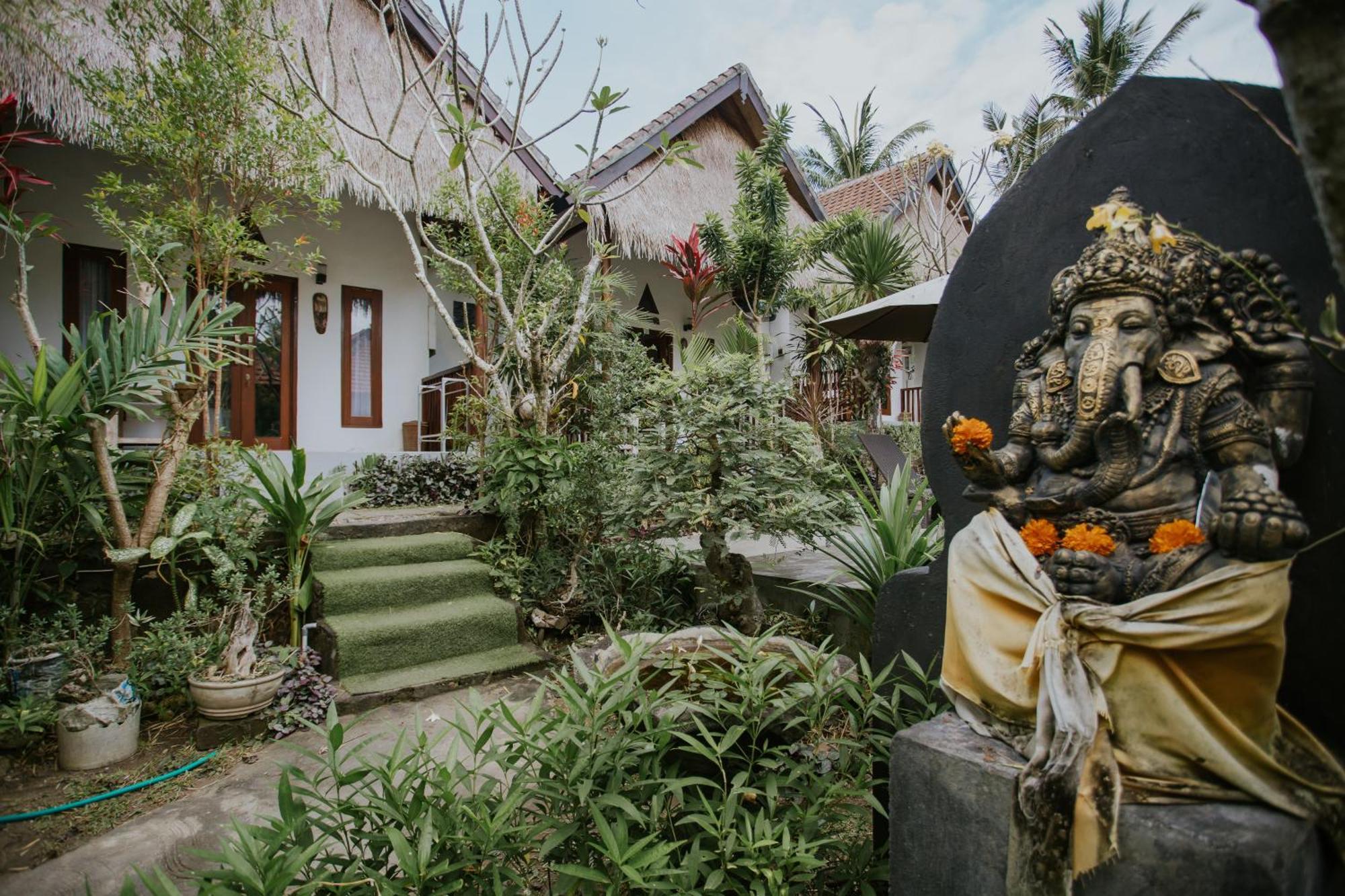 Alam Selumbung Garden Hotel Sakti Eksteriør billede